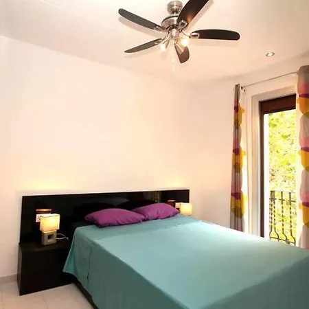Appartement Modern Pad In A Great Old Barrio *